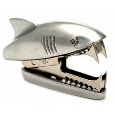 http://coolmaterial.com/wp-content/uploads/2009/02/animal-staple-removers-th.jpg