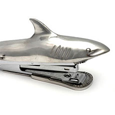 shark-stapler-1-thumb