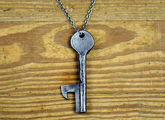 key-bottle-opener-necklace