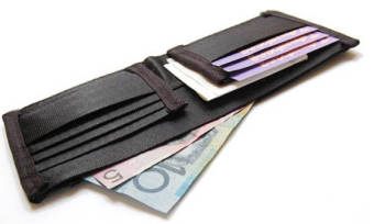 seatbelt-wallet