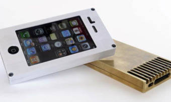 exovault-metal-iphone-case