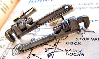 wrench-cufflinks