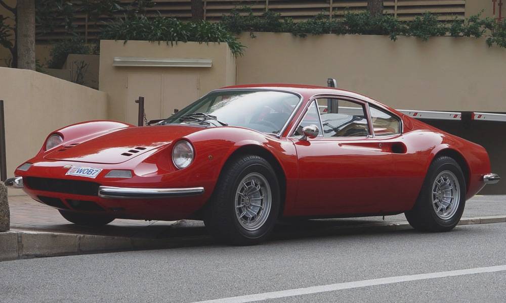 15 Classic Cars That Define Cool | Cool Material