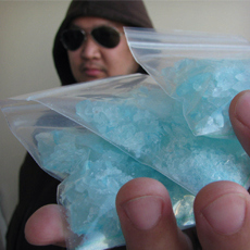 Heisenberg-Blue-Glass-Rock-Candy-th