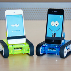 Romo-Smart-Phone-Robot-th