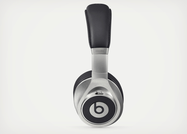 Beats-by-Dre-2012-Executive-Headphones-3