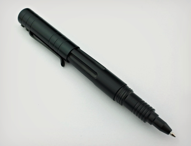 Schrade-Tactical-Pen
