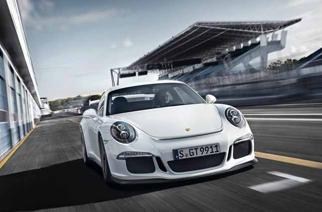 2014-Porsche-911-GT3-2