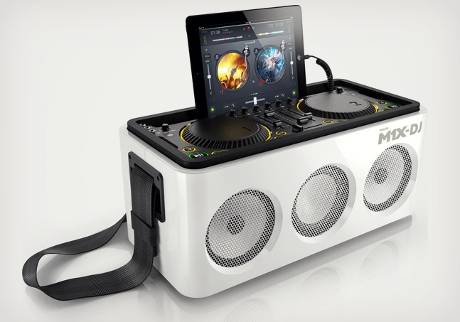 Philips-M1X-DJ-iPad-Dock-3