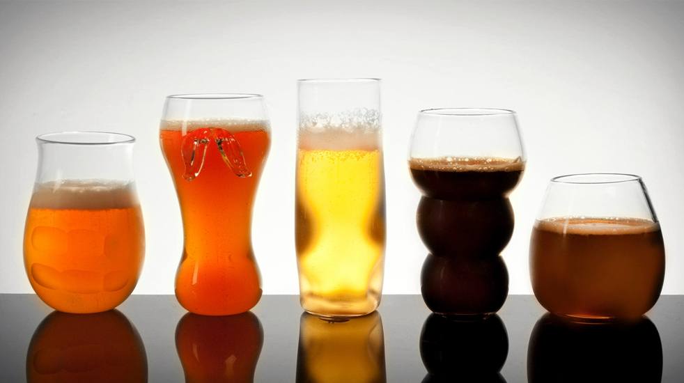 Pretentious-Beer-Glasses-1