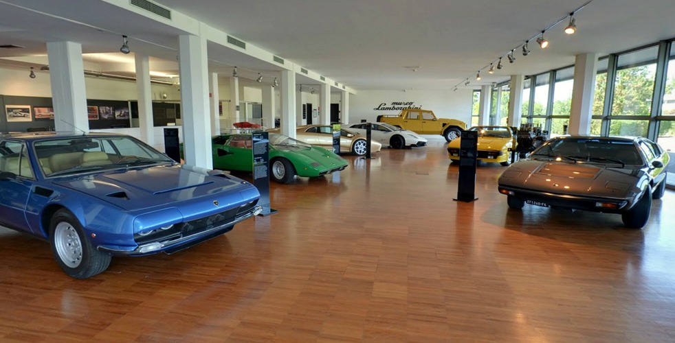 Tour-the-Lamborghini-Museum-6