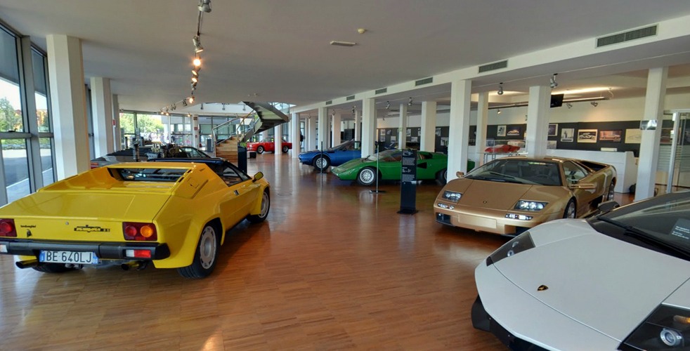 Tour-the-Lamborghini-Museum-9