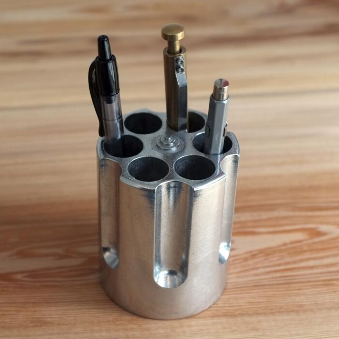 chamber-pen-holder-4