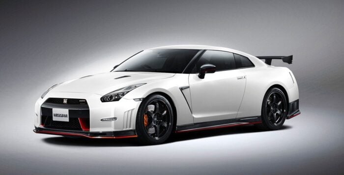 nissan-gtr-nismo-2015