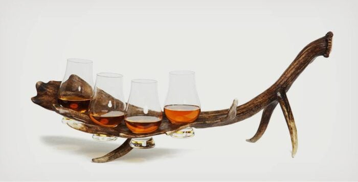 stag-antler-whiskey-flight