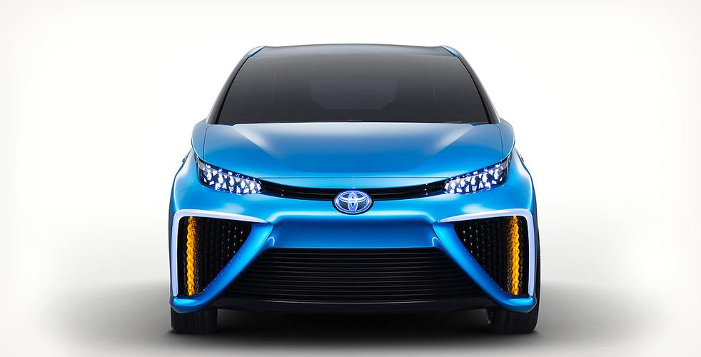 toyota-fuel-cell-vehicle-3
