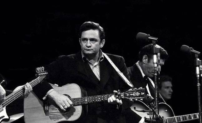 Never Seen Before Photos of Johnny Cash at San Quentin Prison