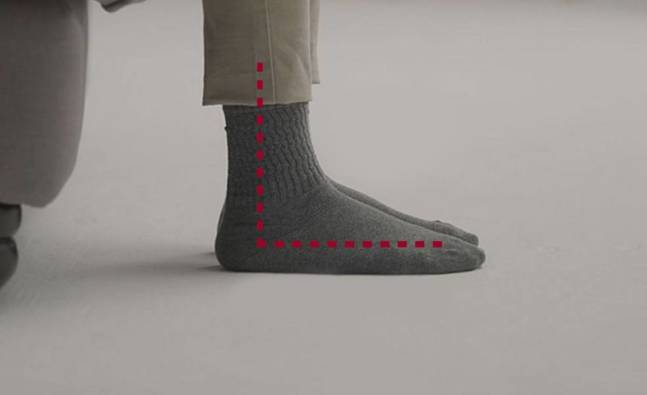MUJI Socks Are Made With A Right Angle