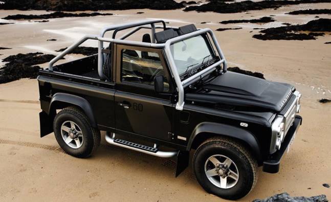 A Redesigned Defender Is Coming to the US