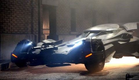 A Look at the ‘Batman v Superman’ Batmobile