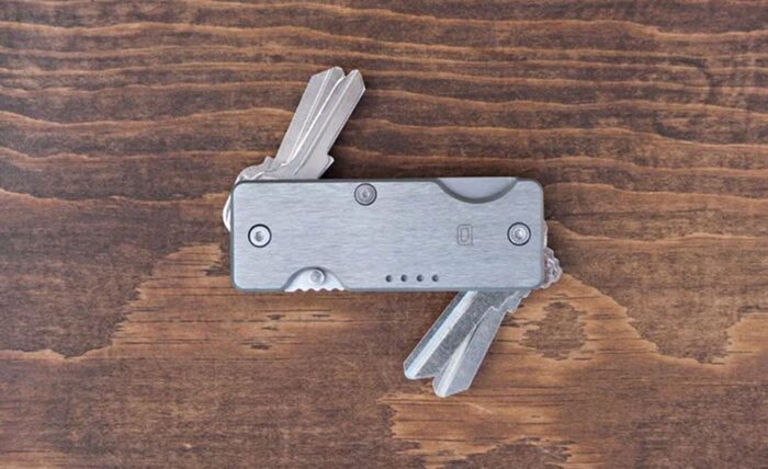 Mini Q Key Organizer and EDC Knife