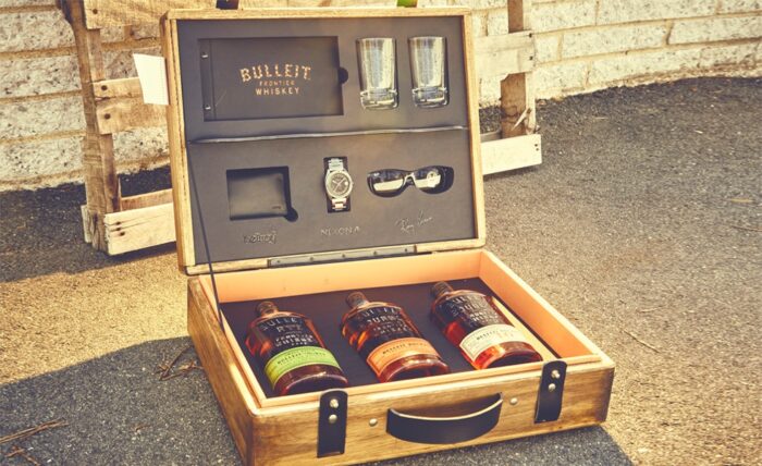 Giveaway: Bulleit Frontier Whiskey Gift Box