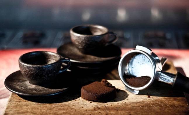 Coffee Cups Made From Recycled Coffee Grounds