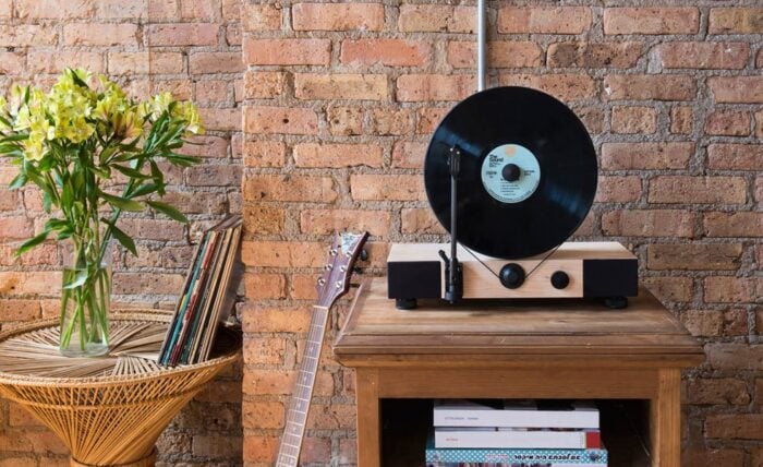 Floating Record Vertical Turntable