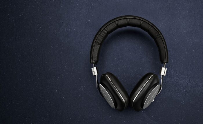 Bowers & Wilkins P5 Wireless Headphones