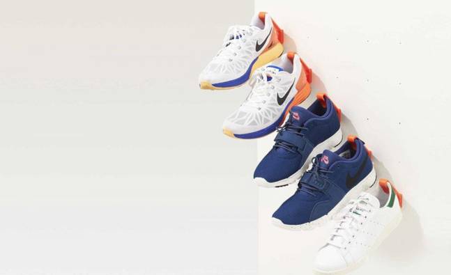 Hang Your Sneakers on the Wall with Staeckler