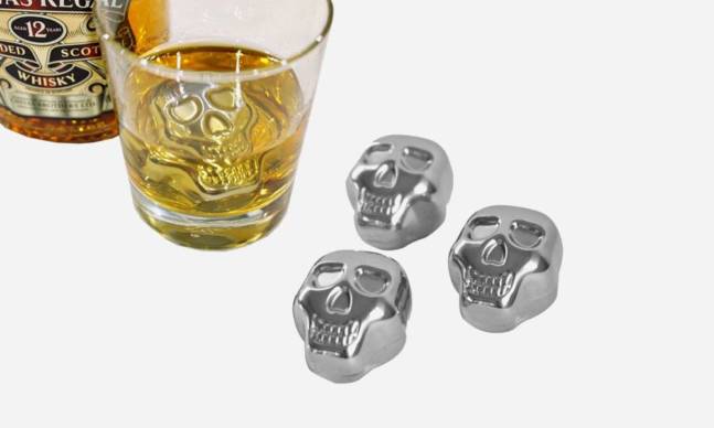 Stainless Steel Skull Whiskey Cubes