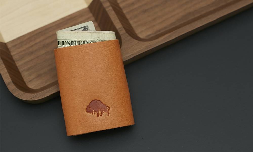 bison-cash-fold-3