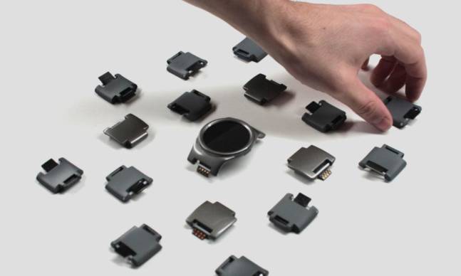 BLOCKS Is the Smartwatch You Can Customize