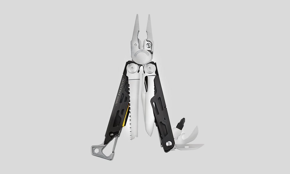 Leatherman’s Signal Multi-Tool Is Built for the Outdoors