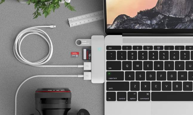 The USB Adaptor That Blends Into Your MacBook