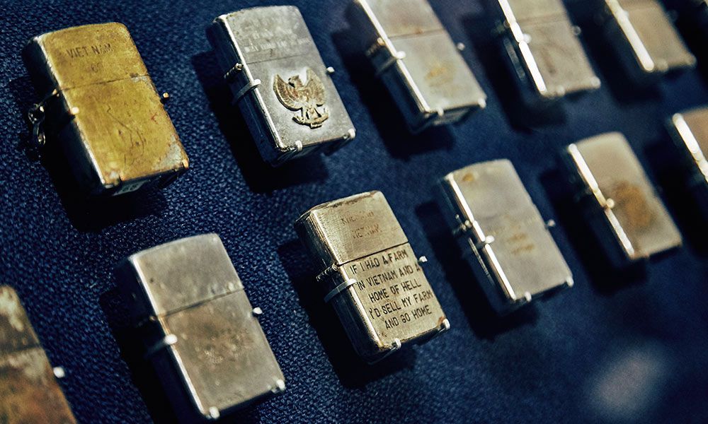 direkte fungere med tiden The Enduring Appeal of the Iconic Zippo Lighter | Cool Material