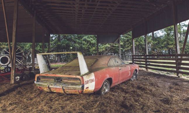 ’69 Dodge Daytona Charger Found in Barn Worth $150k