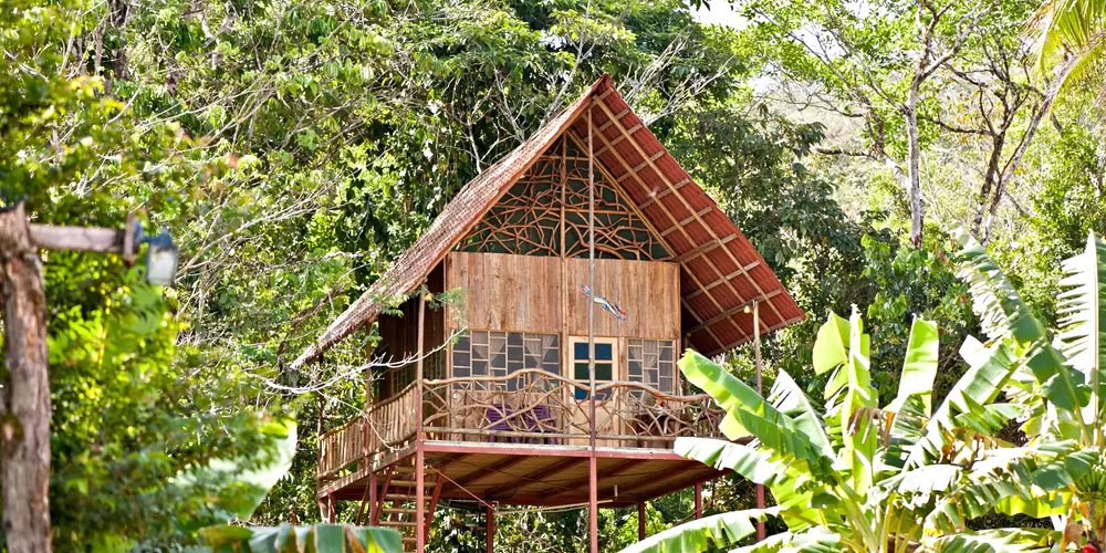 Airbnb, Netflix and Chill: 10 Spots For a Couples Getaway