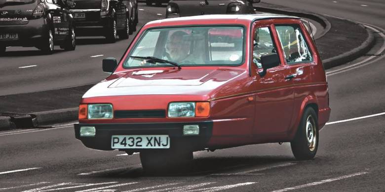 Reliant Robin