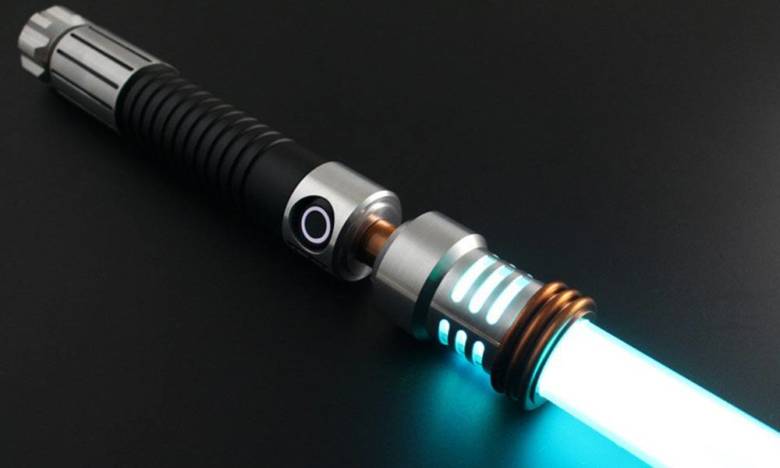 Custom Lightsabers You Can Actually Duel With | Cool Material