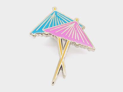 Cocktail-Umbrellas-Pin