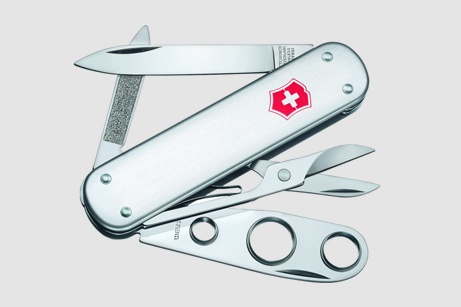 Victorinox-Swiss-Army-Cigar-Knife