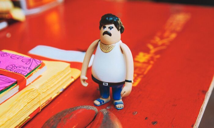 bitoy-narcos-figures