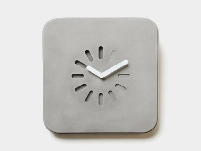 Life-in-Progress-Concrete-Clock