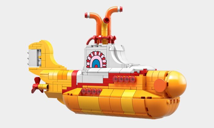 LEGO Yellow Submarine