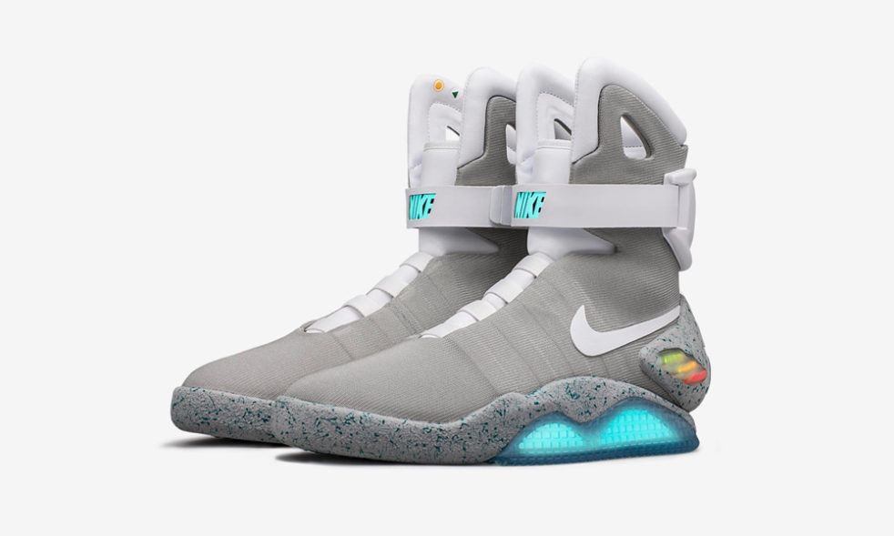 nike air mag cleats