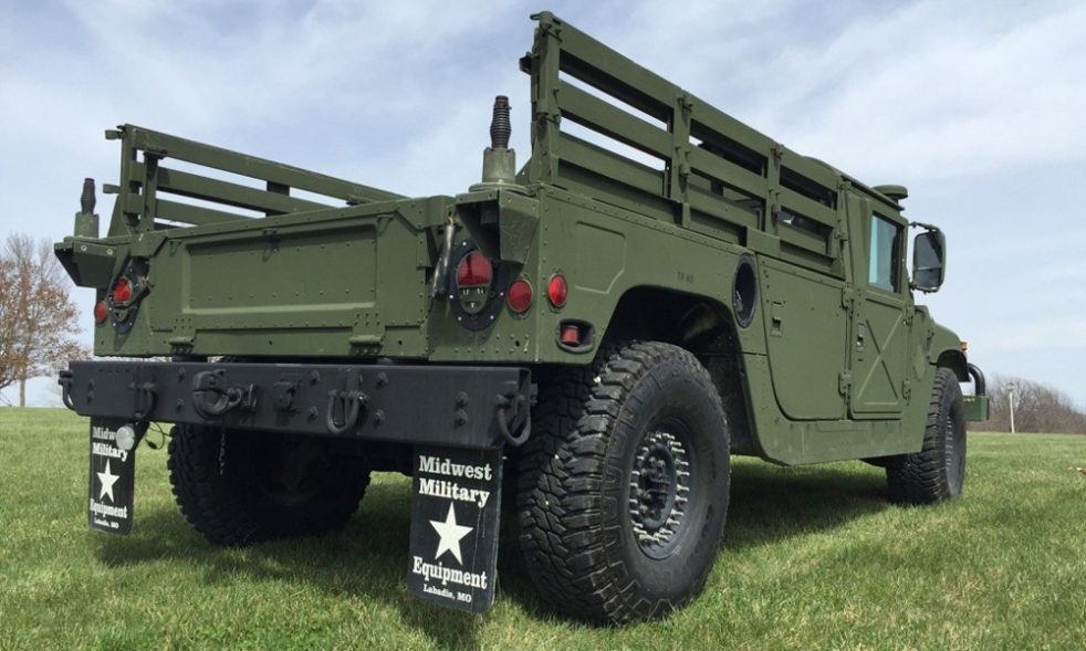 the-government-is-selling-decommissioned-humvees-cool-material