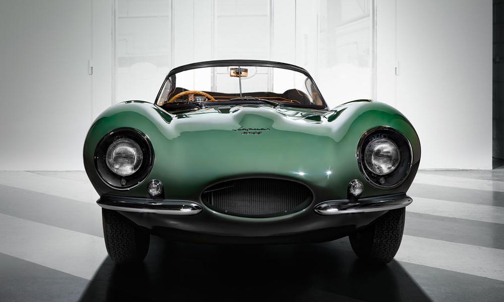 1957-jaguar-xkss-continuation-car-2