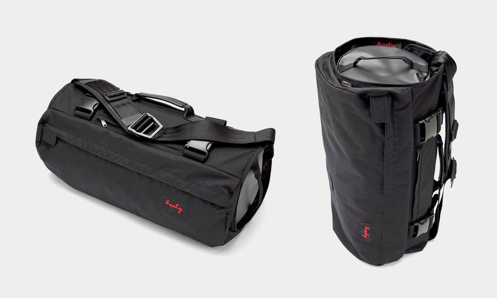 The Henty CoPilot Travel Bag System Keeps Your Clothes Wrinkle-Free
