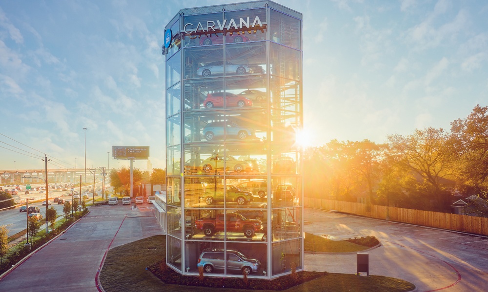 carvana-opens-an-eight-story-car-vending-machine-2